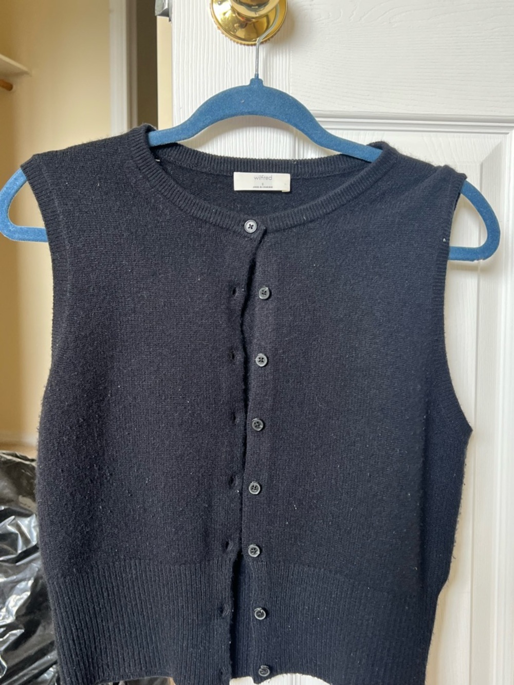 Wilfred cashmere sweater vest